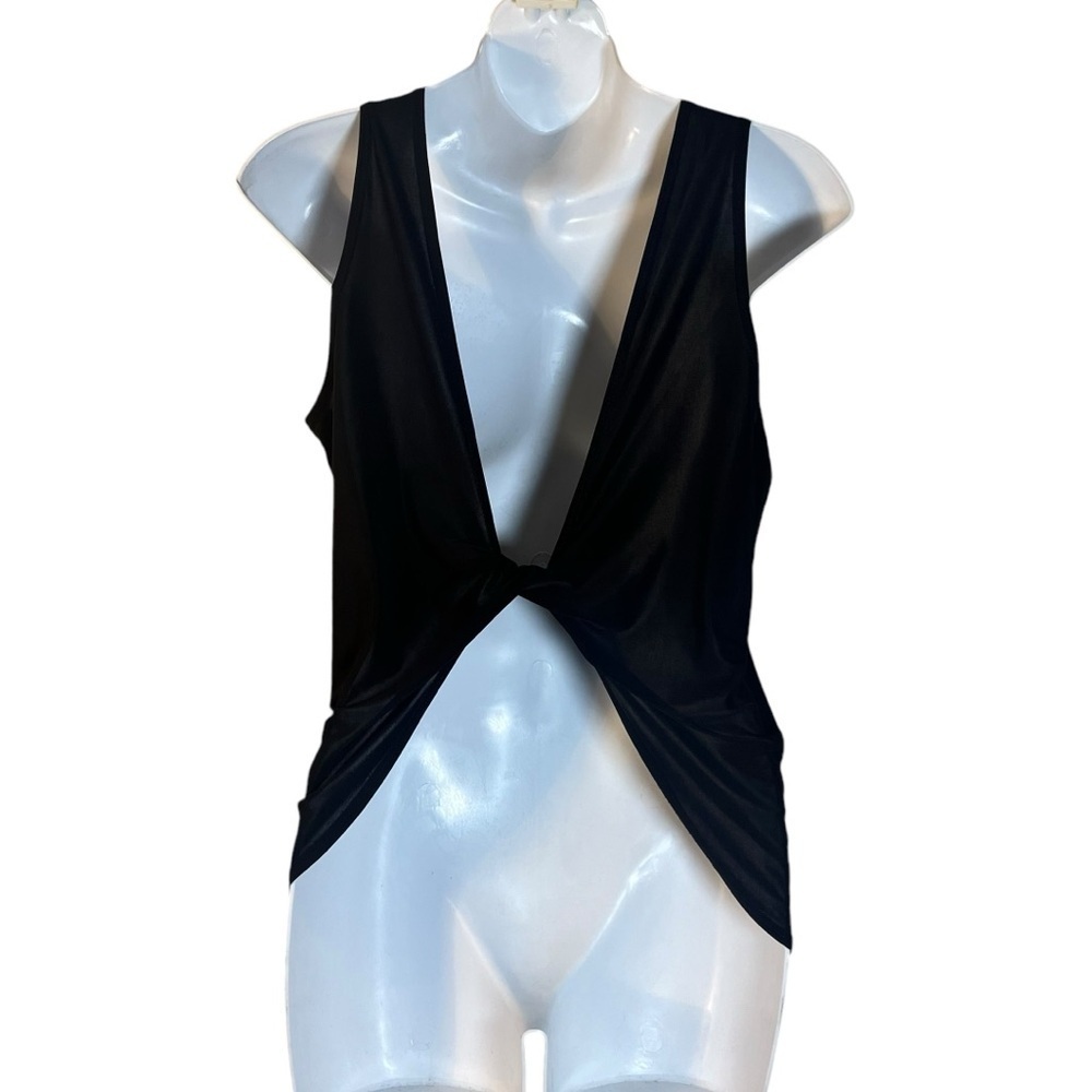 Onzie flow black tank top with twisted open back size S/M